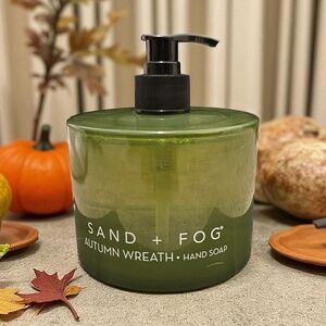 Sand + Fog Autumn Wreath Hand Soap | 15.7oz Decorative Glass Bottle